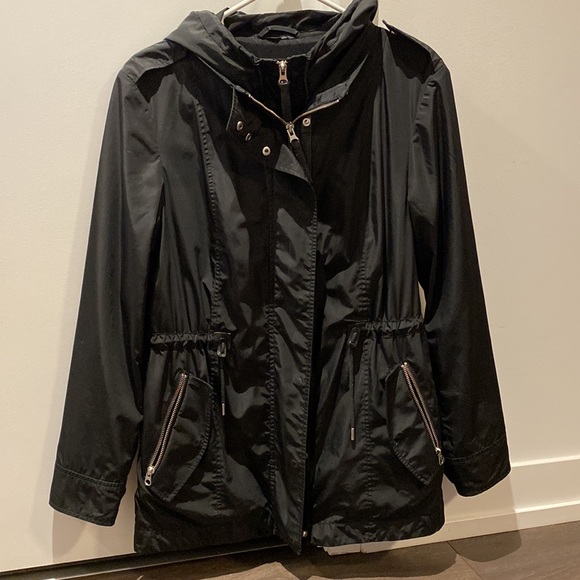 MACKAGE Melina Rain Jacket in Black Small - Picture 3 of 5